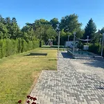 Csillag Virag Vendeghaz * Abrahamhegy