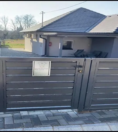 Lägenhet Csillag Virag Vendeghaz