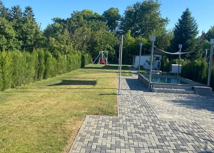 Csillag Virag Vendeghaz * Ábrahámhegy